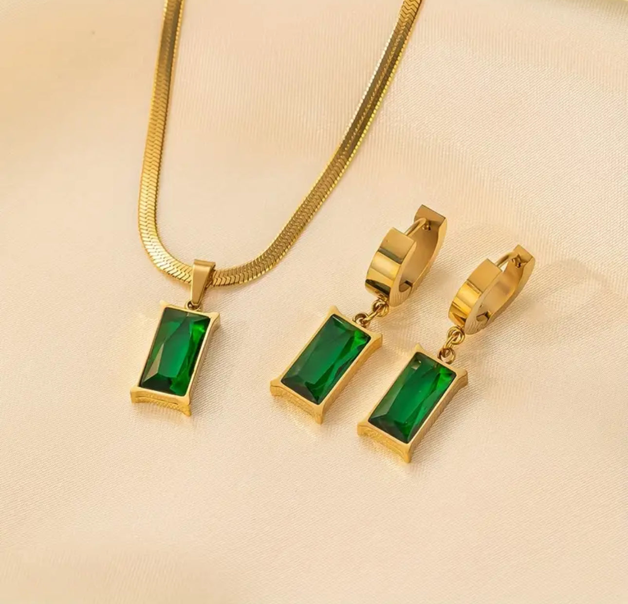 Ohrringe + 1 Halskette Schmuckset Aus Edelstahl 18k Vergoldet